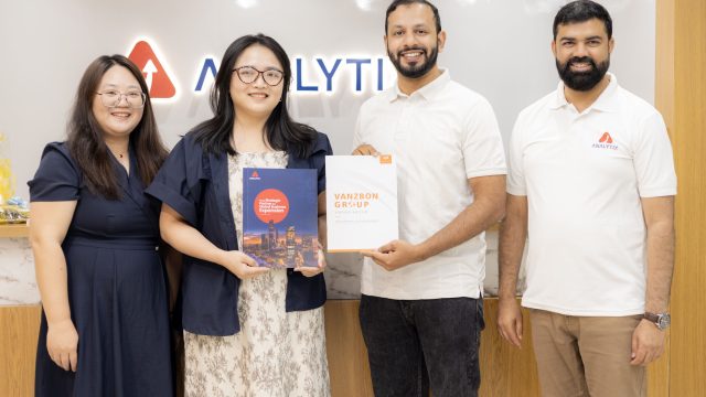 Analytix Arabia business setup consultants hosting Chinese partner Vanzbon in Riyadh for Saudi Arabia market entry collaboration